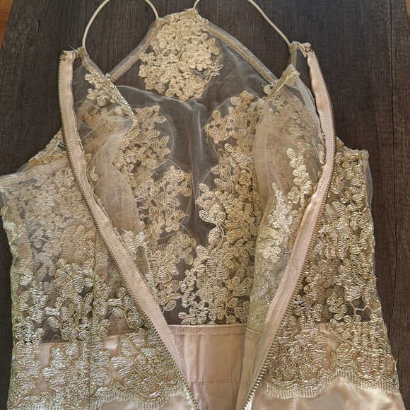 Luxxel Champagne Sheer Lace Satin Bodycon Mini Dress - Picture 8 of 11
